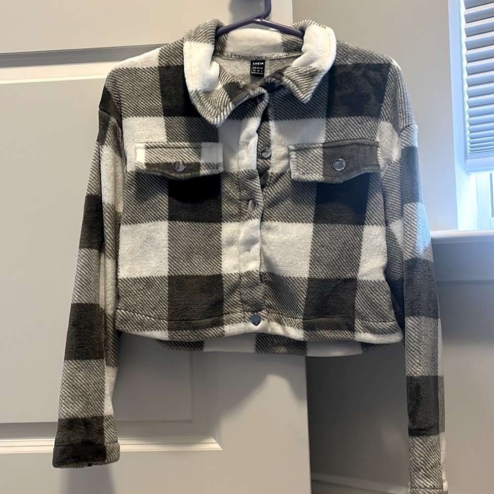 Fleece crop button up jacket